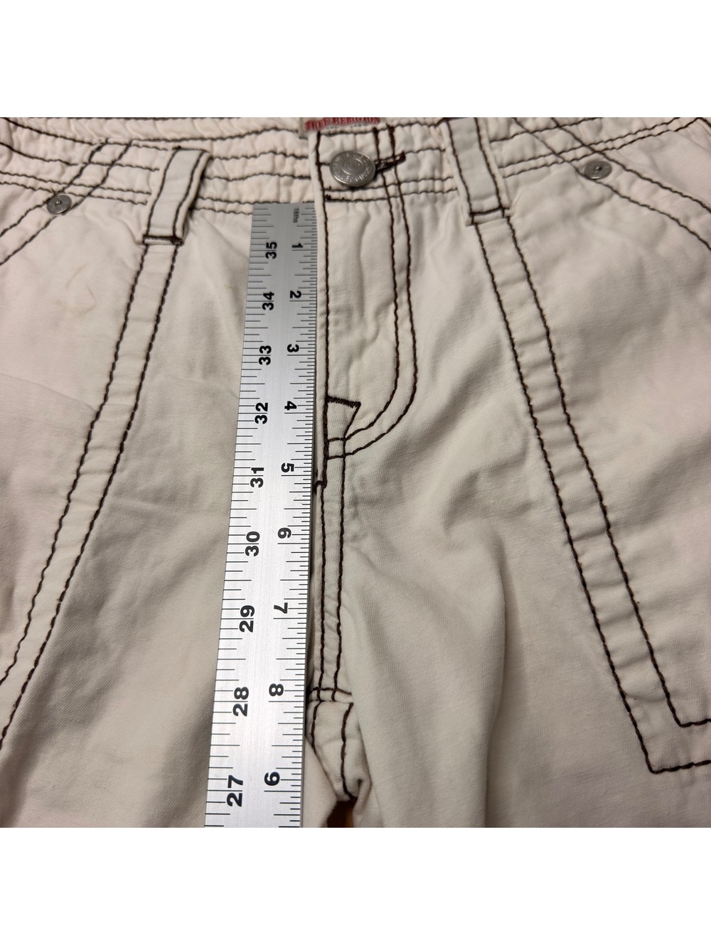 True Religion Womens Cargo Cream  Pants with Brown Stitching Size 26 - Picture 4 of 8